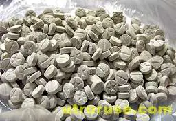 Русенски митничари заловиха бус с 240&nbsp;000 наркотаблетки