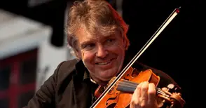 Джаз цигуларят Дидие Локууд  сменя Гидон Кремер на фестивала