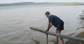 Глобиха „Астра Биоплант“ за отпадъчната слуз в Дунав