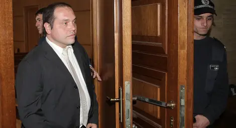 Прокуратурата поиска 3 г. условна присъда за Филип Златанов 