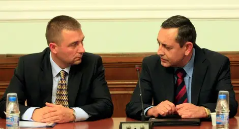 ДАНС има подозрения за 7 бежанци, че са съпричастни с терористични групи