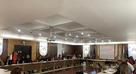 В Русе обсъдиха добри практики и устойчиви модели в образователната медиация в училищата