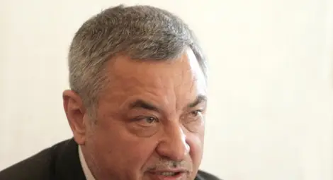 Валери Симеонов: Политици и техни близки като Прокопиев въртят далавери в енергетиката Валери Симеонов: Политици и техни близки като Прокопиев въртят далавери в енергетиката