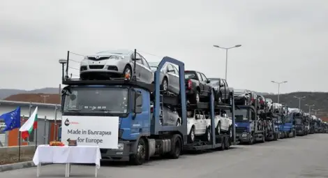 Първите коли от Баховица тръгнаха за Европа Първите коли от Баховица тръгнаха за Европа