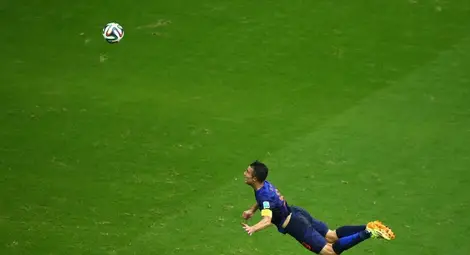 Нова мания завладя света, дори и дядото на Ван Перси