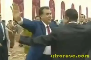 Таджикистан блокира достъпа до YouTube заради кадри от сватбата на президентския син