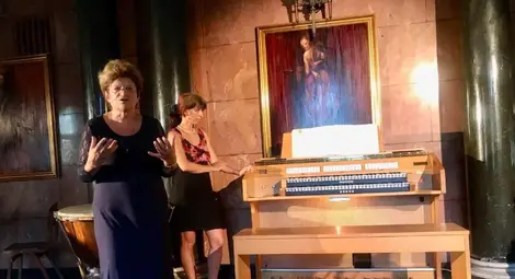 Проф. Нева Кръстева Проф. Нева Кръстева