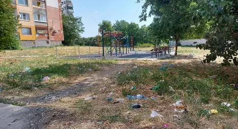 Пенчо Милков след поредната свинщина в „Чародейка“: Урокът, който не може да се предаде, е как да пазим и обичаме своя град. Той се учи вкъщи Пенчо Милков след поредната свинщина в „Чародейка“: Урокът, който не може да се предаде, е как да пазим и обичаме своя град. Той се учи вкъщи