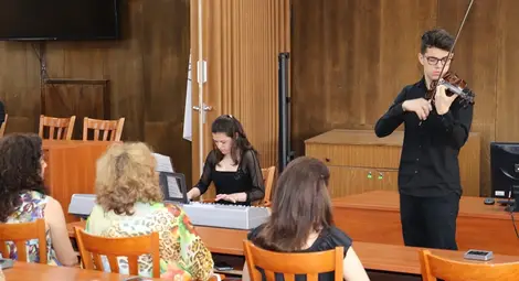 Награда "Неофит Рилски" за петима учители от Русе и областта /галерия/