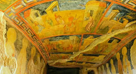 Валидират две пощенски марки за 800-годишните Ивановски църкви Валидират две пощенски марки за 800-годишните Ивановски църкви