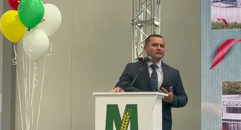 Кметът Пенчо Милков и ръководството на „Мегатрон“ откриха модерния комплекс на компанията в Мартен Кметът Пенчо Милков и ръководството на „Мегатрон“ откриха модерния комплекс на компанията в Мартен