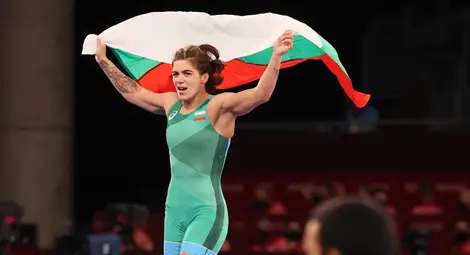 Щастливата майка на Тайбе изгледа в Русе пътя на дъщеря си до олимпийския бронз Щастливата майка на Тайбе изгледа в Русе пътя на дъщеря си до олимпийския бронз