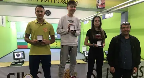 12 медала за младите русенски стрелци от &bdquo;Сексагинта приста&ldquo;