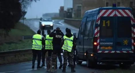 Заложническа драма северно от Париж, двама убити и 20 ранени в престрелката с атентаторите срещу "Шарли ебдо"