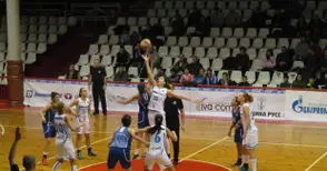 Катич дебютира с най-много точки за „Дунав 8806“ срещу „Левски“