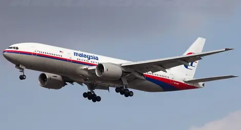 Малайзийски самолет се разби в Украйна, 285 жертви Малайзийски самолет се разби в Украйна, 285 жертви