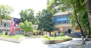 Строителната гимназия посреща своята 65-та годишнина с Алея на изкуствата