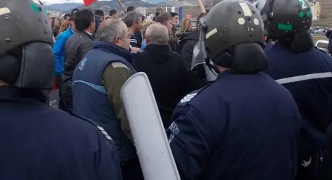 Полицаите ще могат да работят на частно