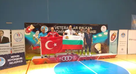 Ветераните на &bdquo;Приста&ldquo; с титли и сребро от балканско по бадминтон