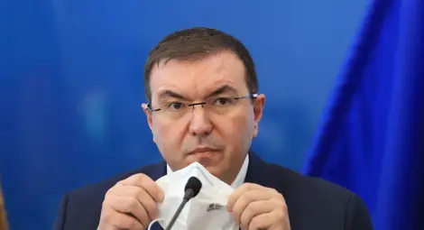 Ангелов: Имам готовност да съм първият ваксиниран българин Ангелов: Имам готовност да съм първият ваксиниран българин