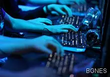 Затвор за вирусна атака и кражба на пароли