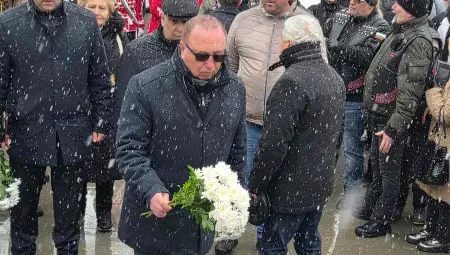 Русенци отбелязаха 153 години от гибелта на Левски