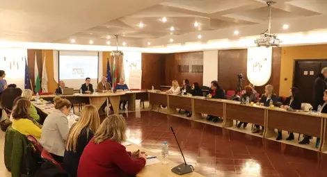 Русе е първият областен град в страната със стратегия  за превенция и борба с насилието над деца
