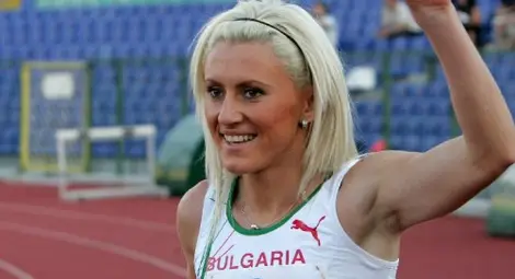 БФЛА спря окончателно състезателните права на Тезджан Наимова