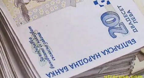 11 600 лева и 280 грама злато откраднати от апартамент в "Дружба 3"