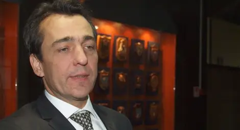 Френският посланик призова за минута мълчание в памет на жертвите