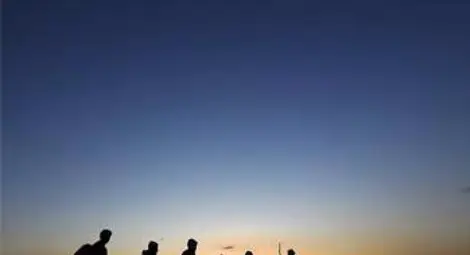 Турция задържа на границата 23 джихадисти с 21 деца