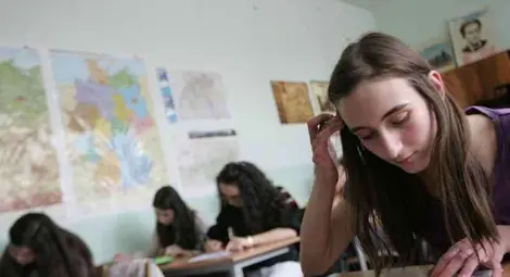 Парите за просветата - в дълбоката яма на неизвестността, но по формула