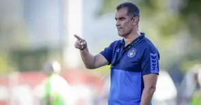 Веско Василев ще вади пловдивския „Спартак“ от зоната на здрача?