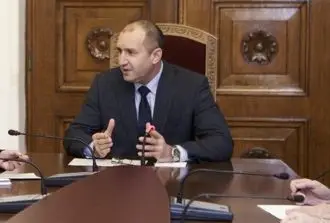 Президентът обсъди с Цацаров и шефовете на службите напрежението с Турция