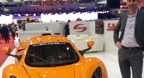 Френски собственик на &bdquo;Sin R1&ldquo;: Колата е като магнит дори до други суперавтомобили като &bdquo;Макларън&ldquo; и &bdquo;Ферари&ldquo;