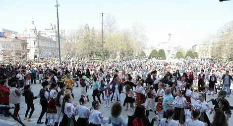 Найденкировци повеждат голямото  Великденско хоро в неделя