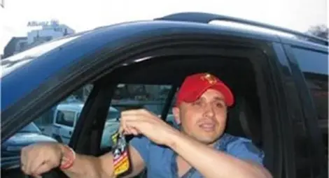 Защитата на Куката: Надигането на кората в багажника е като разглобяване на джипа Защитата на Куката: Надигането на кората в багажника е като разглобяване на джипа