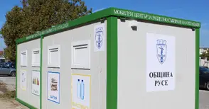 Мобилни центрове събират разделно от хартия и пластмаса до пържилна мазнина