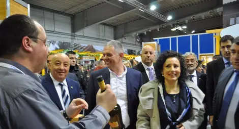 Градът на виното обединява агробизнеса и хранително-вкусовата индустрия 