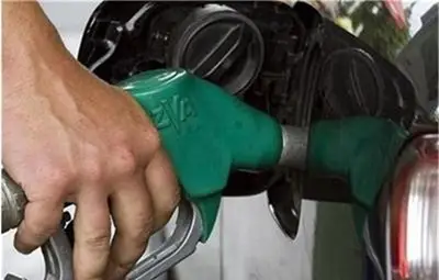 Експерт прогнозира: Цените на горивата падат и ще падат още до края на 2016 година