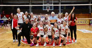 „Любо Ганев-Автосвят“ върна русенския женски волейбол на картата и е на 10 дни до елита