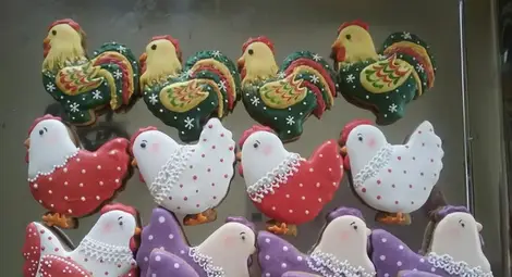 Ивона Калчева направила втора изложба на Кармелино със... захарни миниатюри