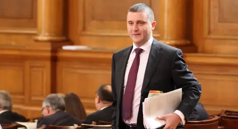 Горанов: Превърнахме се в гробницата на Европа за коли