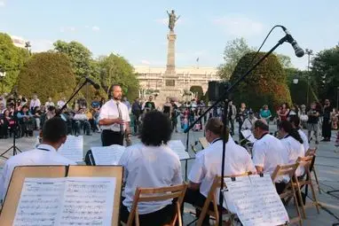 200 музиканти и певци изпълняват  Одата на радостта на Девети май