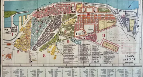 Документална изложба и фотоалбум разкриват визуалната история на Русе в периода 1920–1940 г. Документална изложба и фотоалбум разкриват визуалната история на Русе в периода 1920–1940 г.