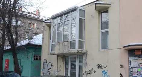 Никой не поиска цветарския магазин на Американското пазарче