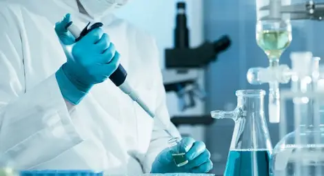 Откритие на гръцки учени дава надежда за бързо откриване и лечение на тежките случаи на COVID 19