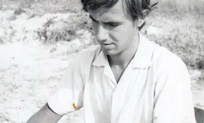 Стоян Йорданов разказва на Червенския болярин какви ги вършат хората на земята