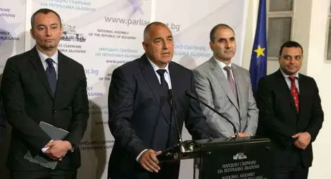 Борисов се извини на европейските посланици заради Сидеров