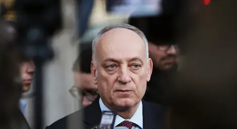 Намаляват срока на карантината